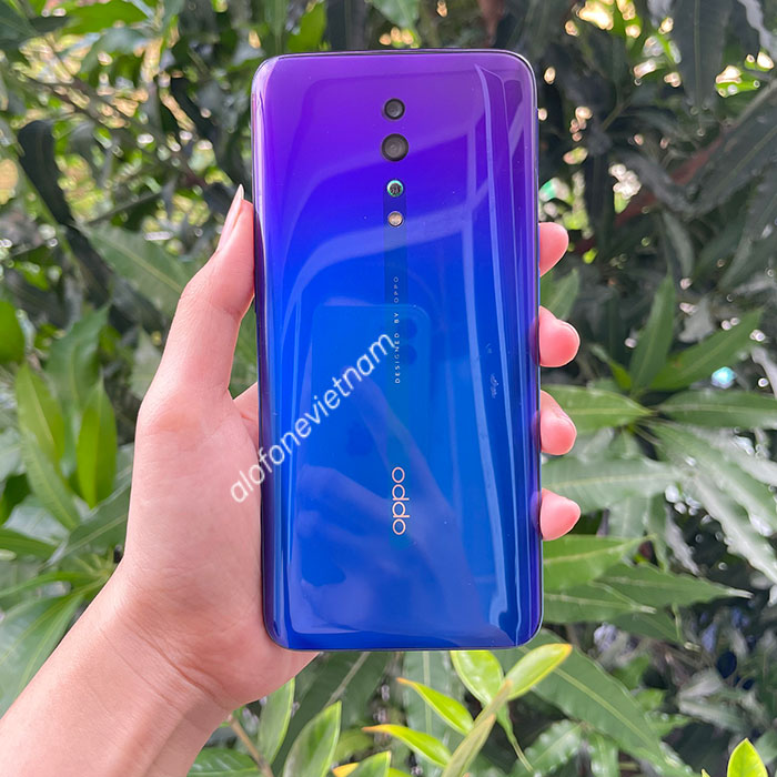Điện thoại Oppo Reno Z RAM 8GB/128GB thiết kế trẻ trung màn hình Amoled 6.4 in cực kì sắc nét, pin 4035 mah hỗ trợ sạc nhanh 20W