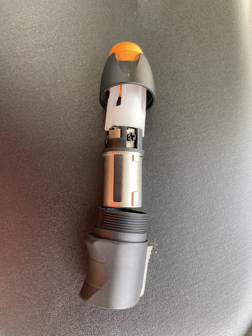 Jack loa Speakon 4 chân hiệu Neutrik gắn Dây loa sân khấu Dây loa âm thanh gia đình (1 cái)