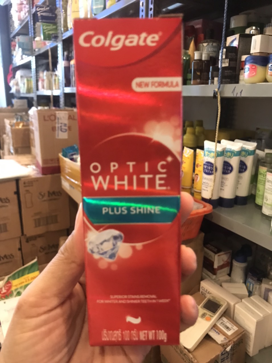 Kem Đánh Răng Colgate Optic White 100G