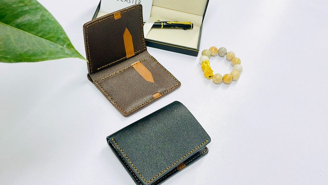 [da thật ]ví nam mini nhỏ gọn nhập khẩu .ví nam da bò thật thời trang lucaster kiểu dáng sang trọng LC055 (có hộp )