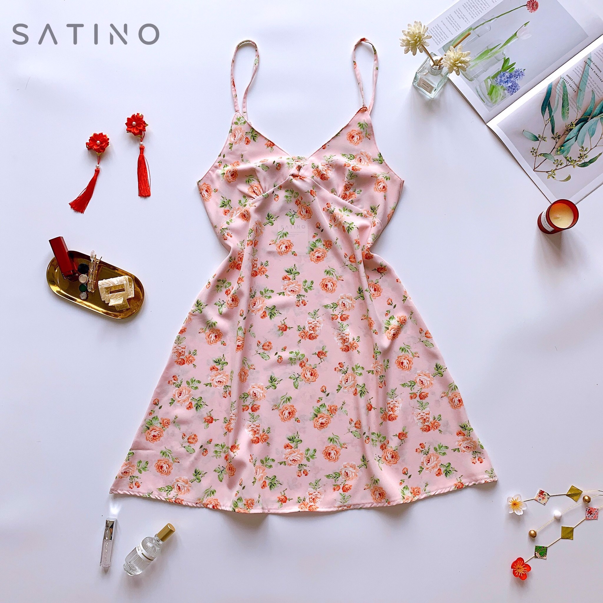 Đầm hồng nhạt hoa hồng