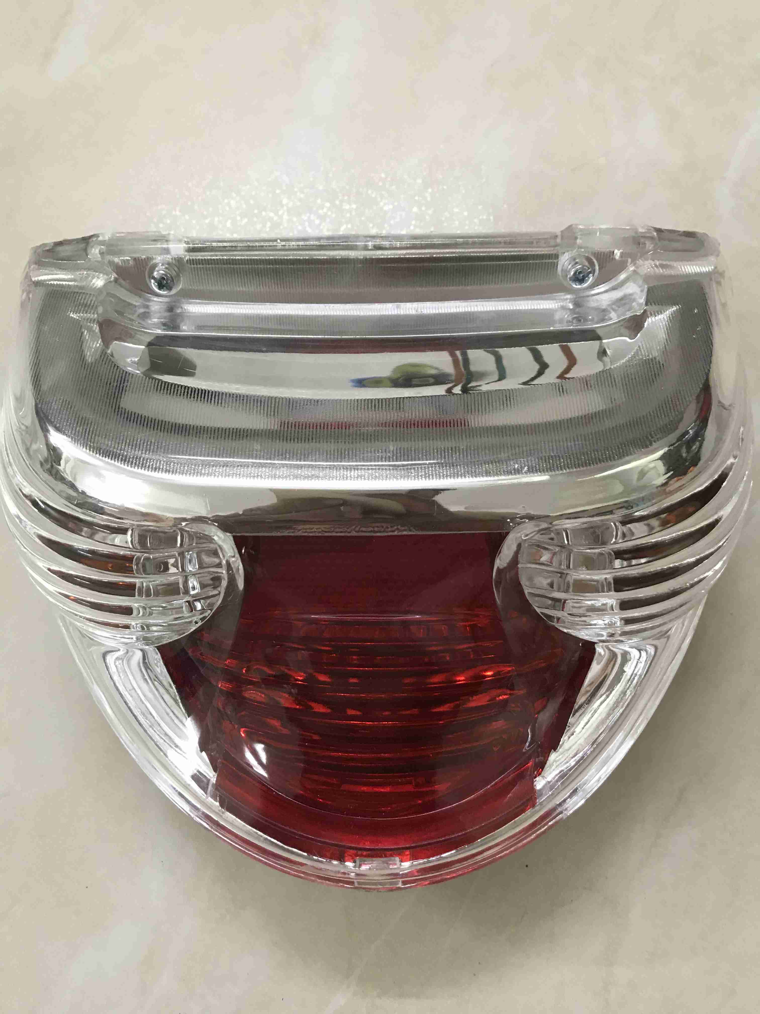 Đèn hậu Jupiter V + đuôi bóng