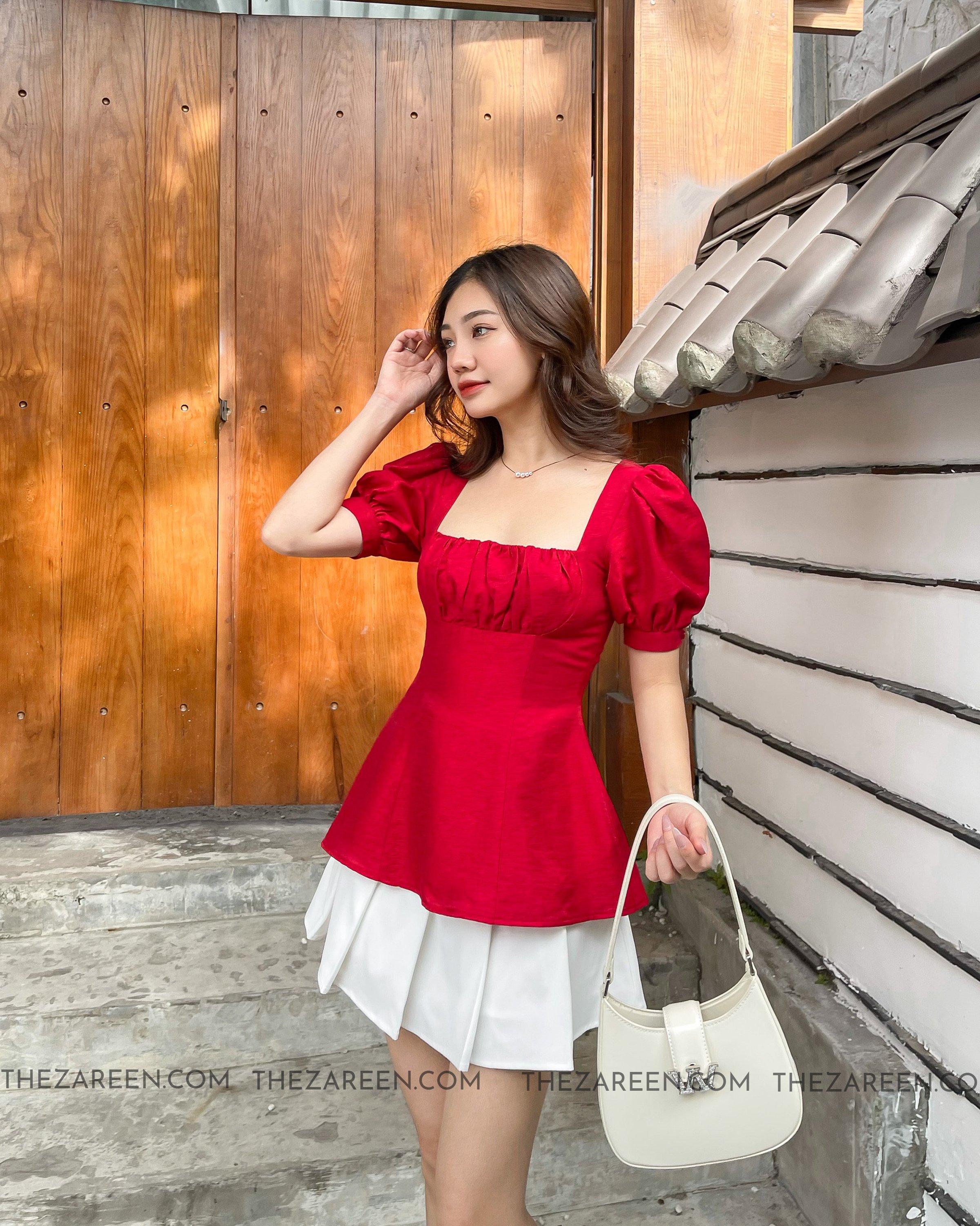 Zareen | áo peplum nhún ngực voa104 đỏ