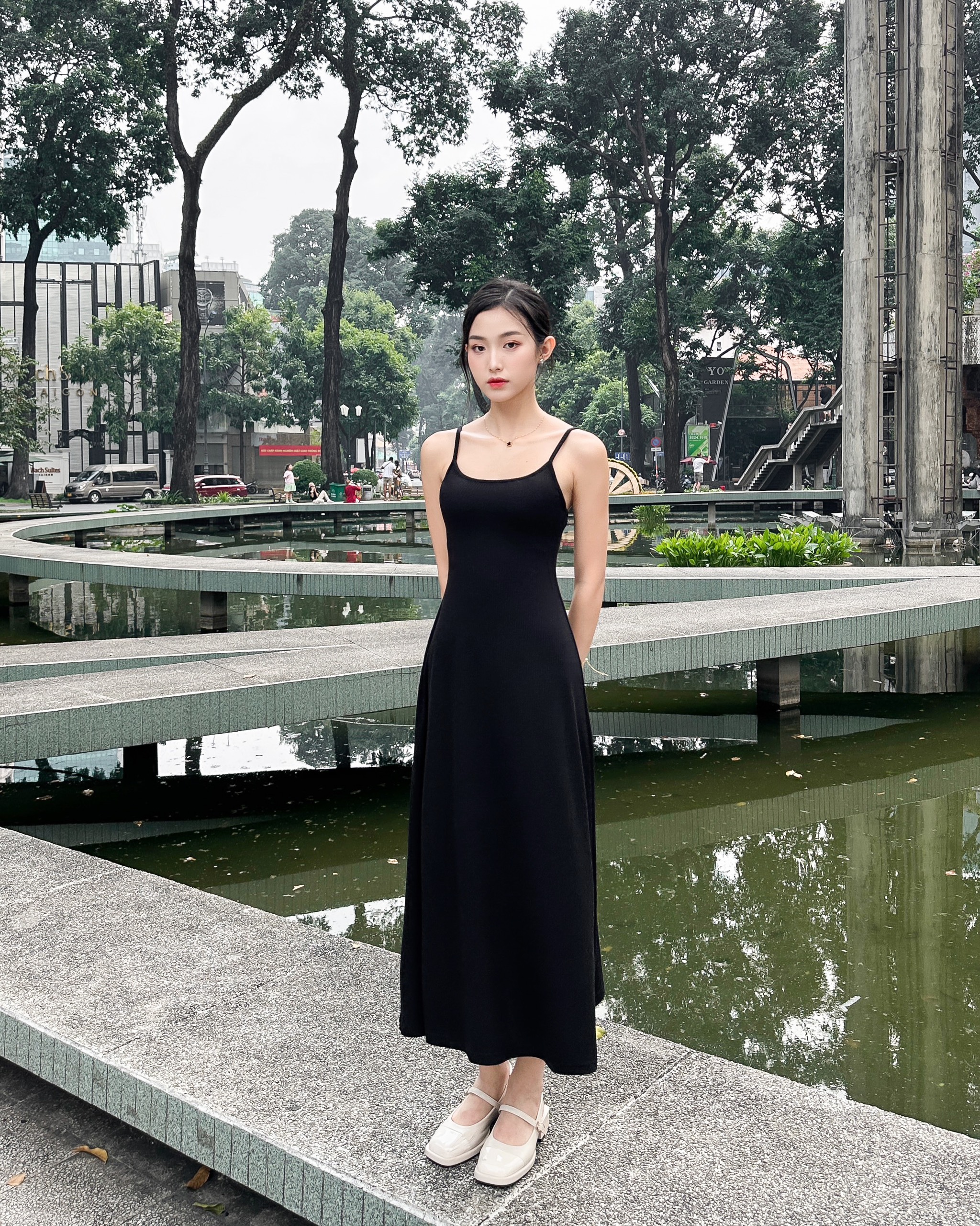 Zareen | đầm 2 dây dáng dài dax75