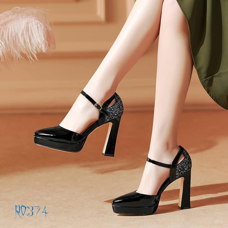 giày cao gót nữ ROSATA mẫu RO374 cao 9 phân màu đen và da