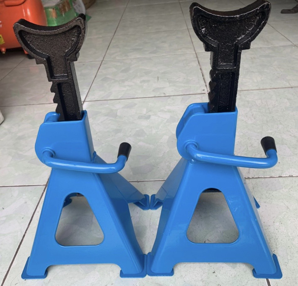 Con đội kê 3 tấn 2 cái/ thùng sản phẩm tốt với chất lượng độ bền cao và được cam kết sản phẩm y như hình