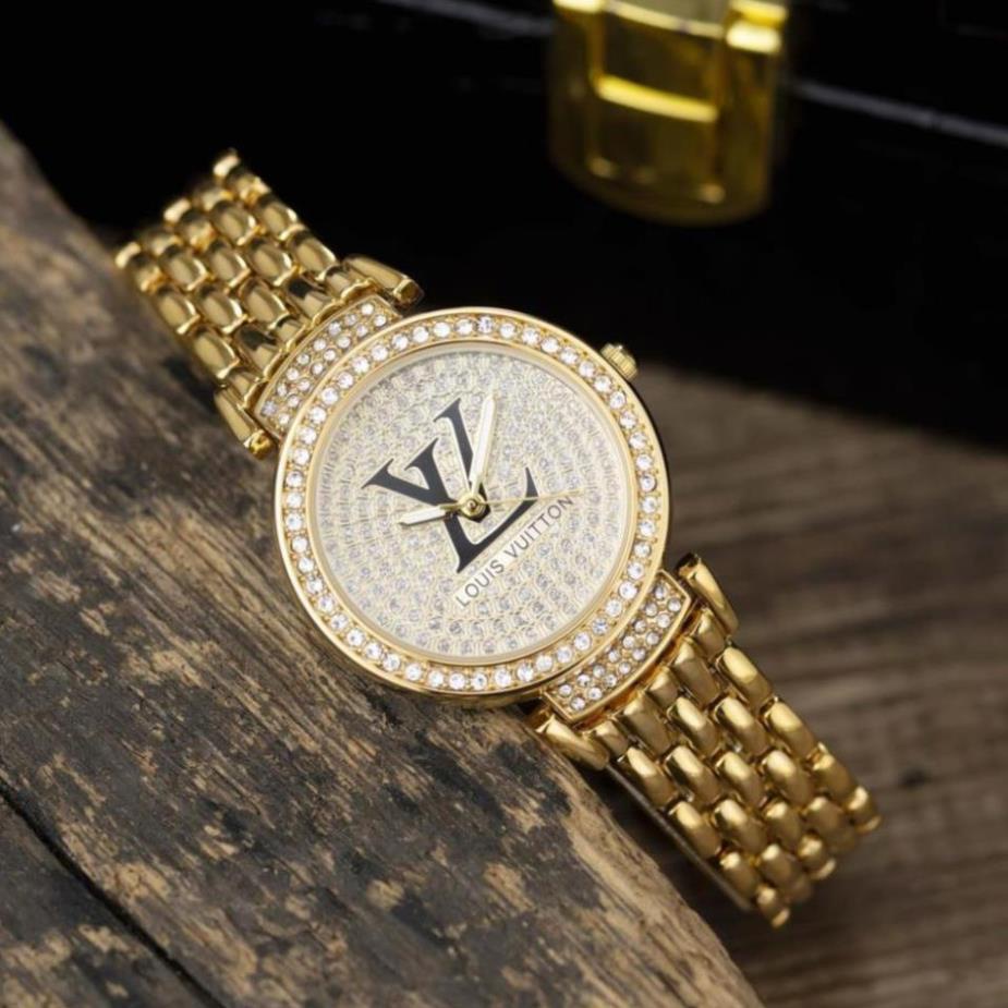 Louis Vuitton cải tiến chiếc đồng hồ Tambour đặc trưng