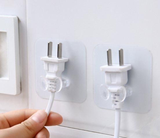 Móc dán tường kẹp giữ dây điện, phích cắm điện