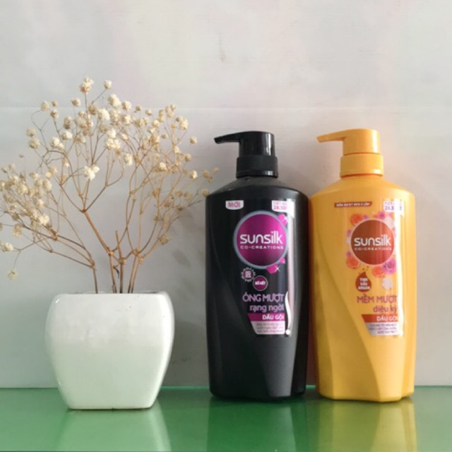 Dầu gội Sunsilk đen/vàng óng mượt 650gr