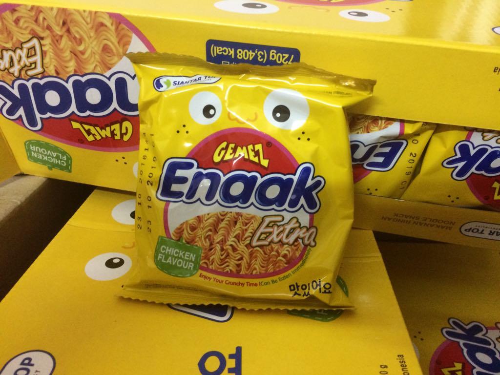1 thùng Mì trẻ em Enaak nhập khẩu Indonesia - 24 gói -Snack mì vị gà
