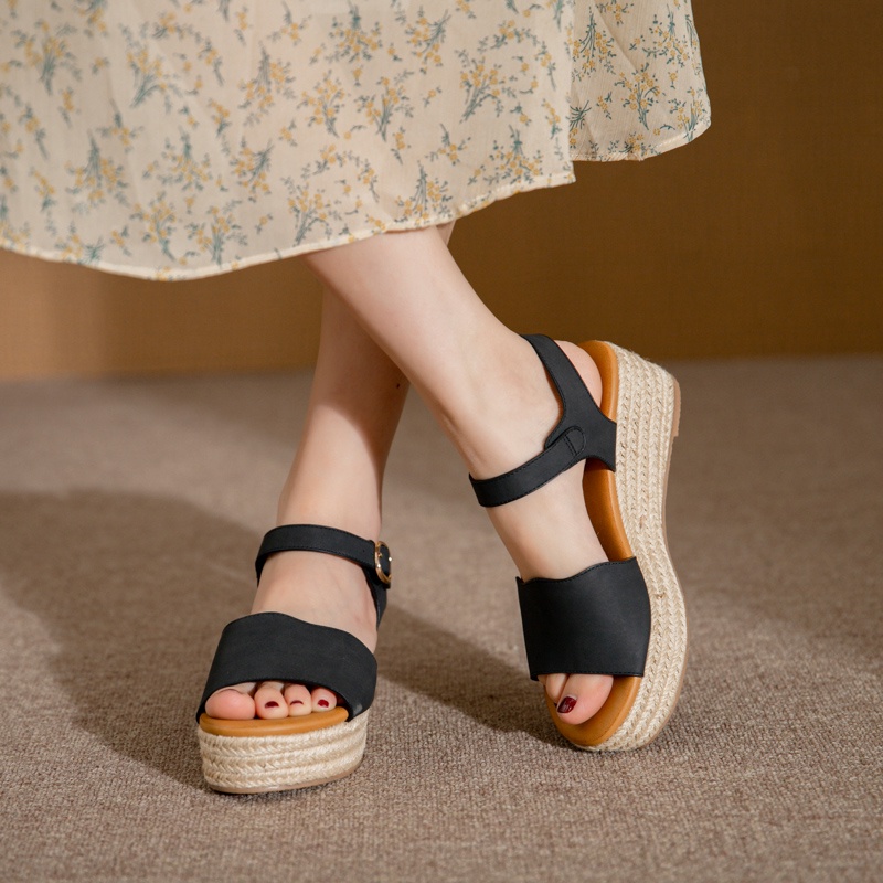 Giày sandal Siketu đế xuồng bọc cói cao 5cm, quai ngang bản rộng
