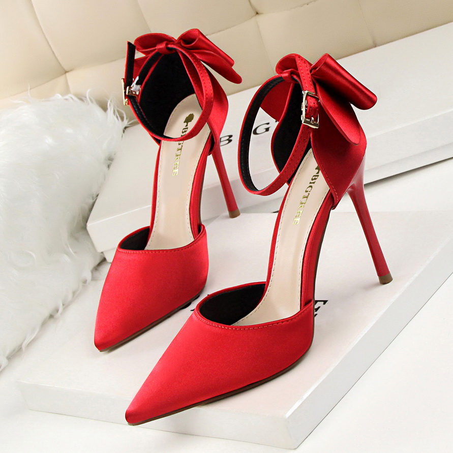 5196-1 high heels Bigtree Korean version silk satin bow heels-genuine goods