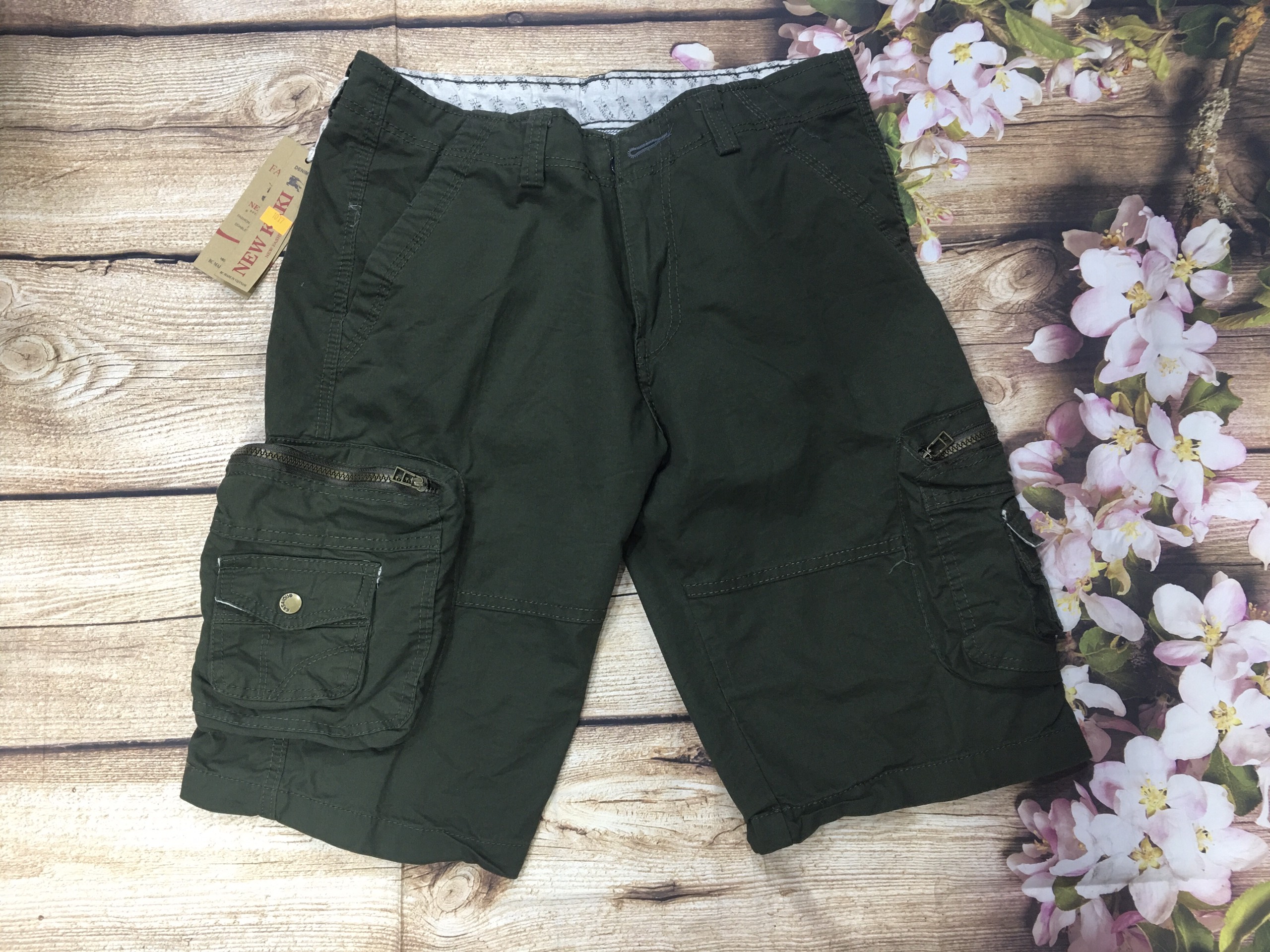 Quần short kaki túi hộp dây kéo túi hàng bluenbirry