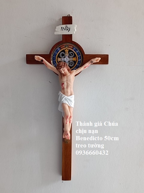 Tượng công giáo Thánh Giá Chúa chịu nạn Benedicto 45cm treo tường, thánh giá bằng gỗ, tượng Chúa composite