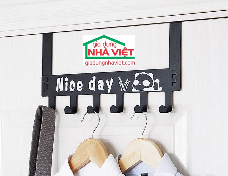 Mắc treo quần áo gài sau cửa Nice day