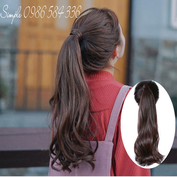 Tóc đuôi ngựa cột sau có kẹp giữ, tóc dài 45cm ( màu nâu đen)