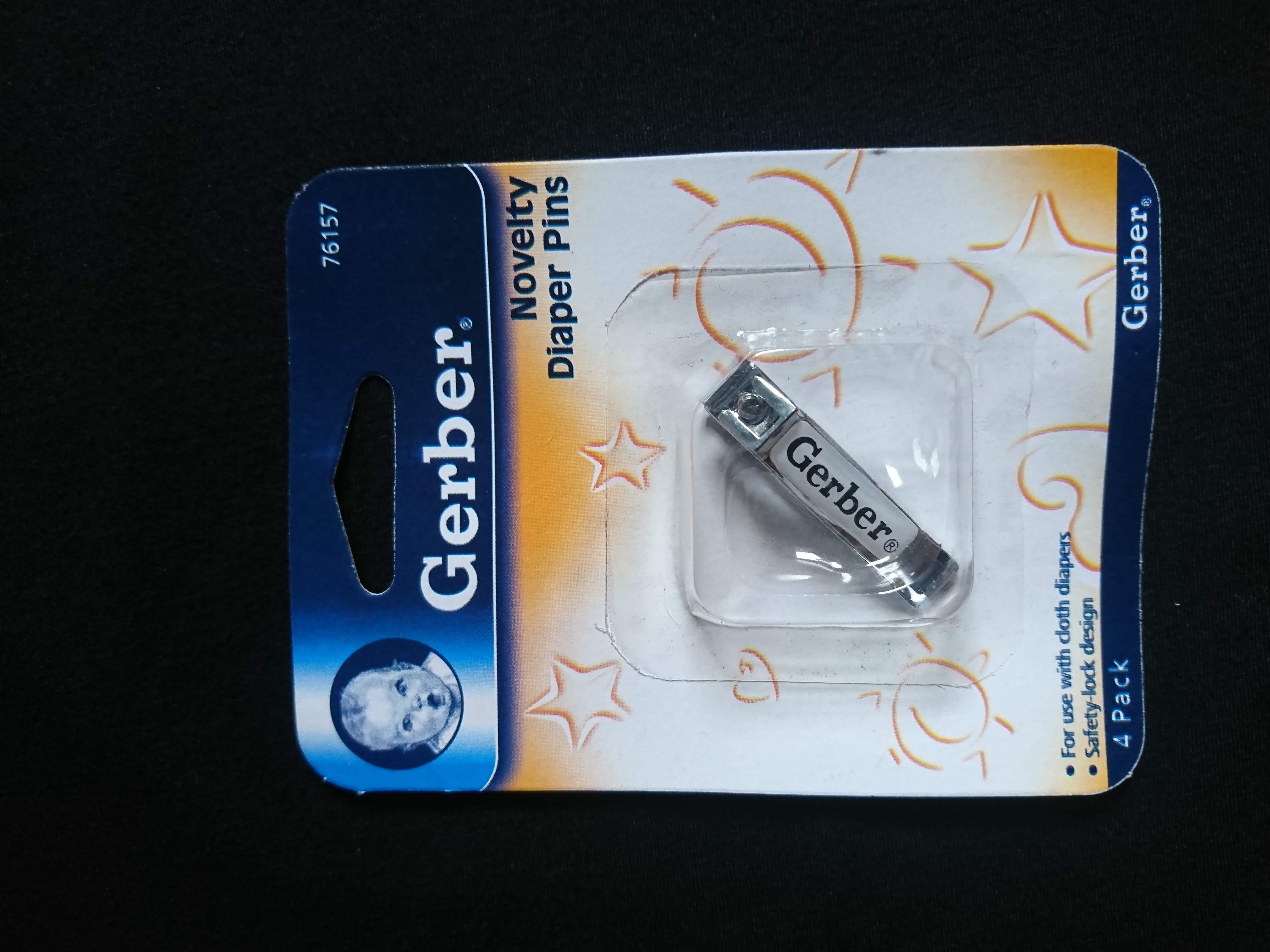 Bấm móng cho bé Gerber