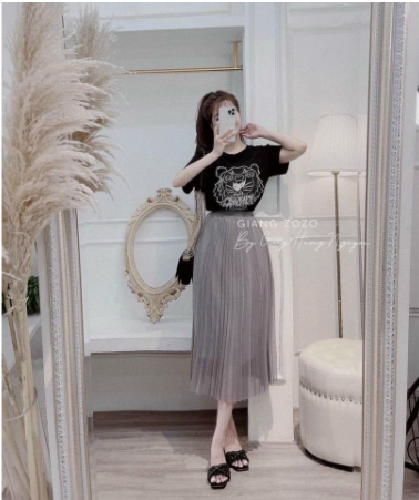 Chân váy lưới tầng mã 1920