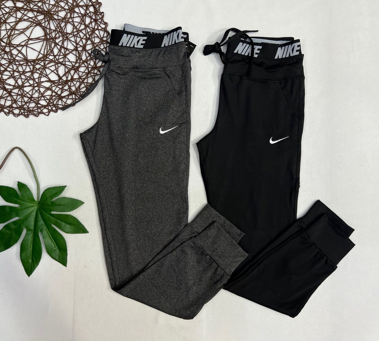 [FREESHIP + HOÀN TIỀN 50K] Quần jogger nữ chất thun PC phối túi hộp phong cách trẻ trung năng động Quần legging nữ lưng cao dài tập GYM Yoga Aerobic quần thể thao nữ chất liệu thun mềm nhẹ co giãn và thấm hút mồ hôi tốt QTT007