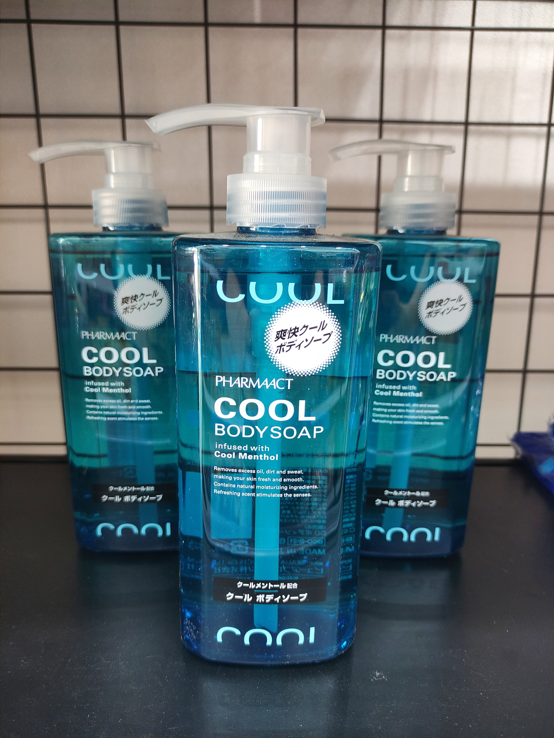 Sữa tắm Pharmaact Cool bạc hà