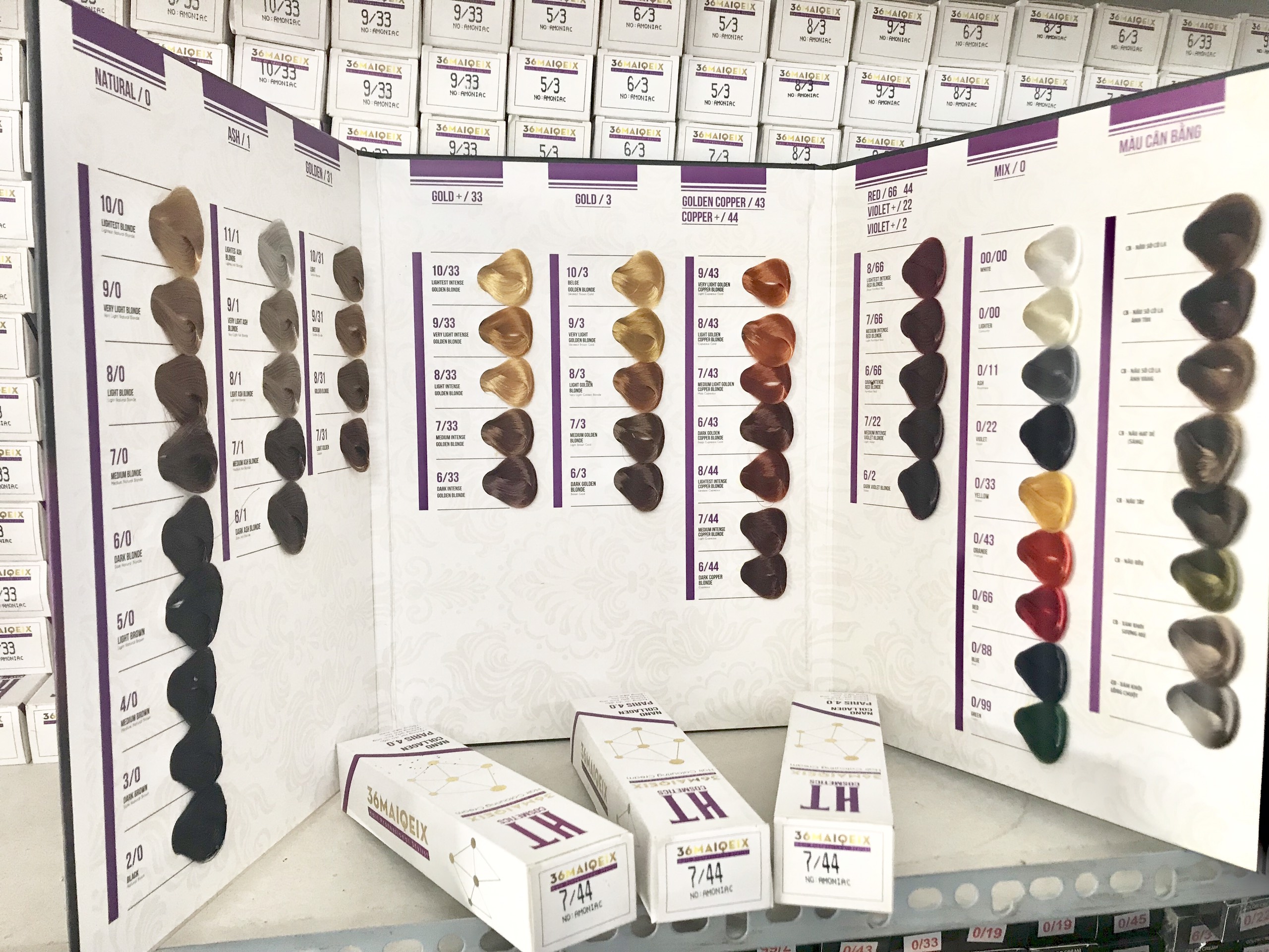 NHỘM MÀU THỜI TRANG