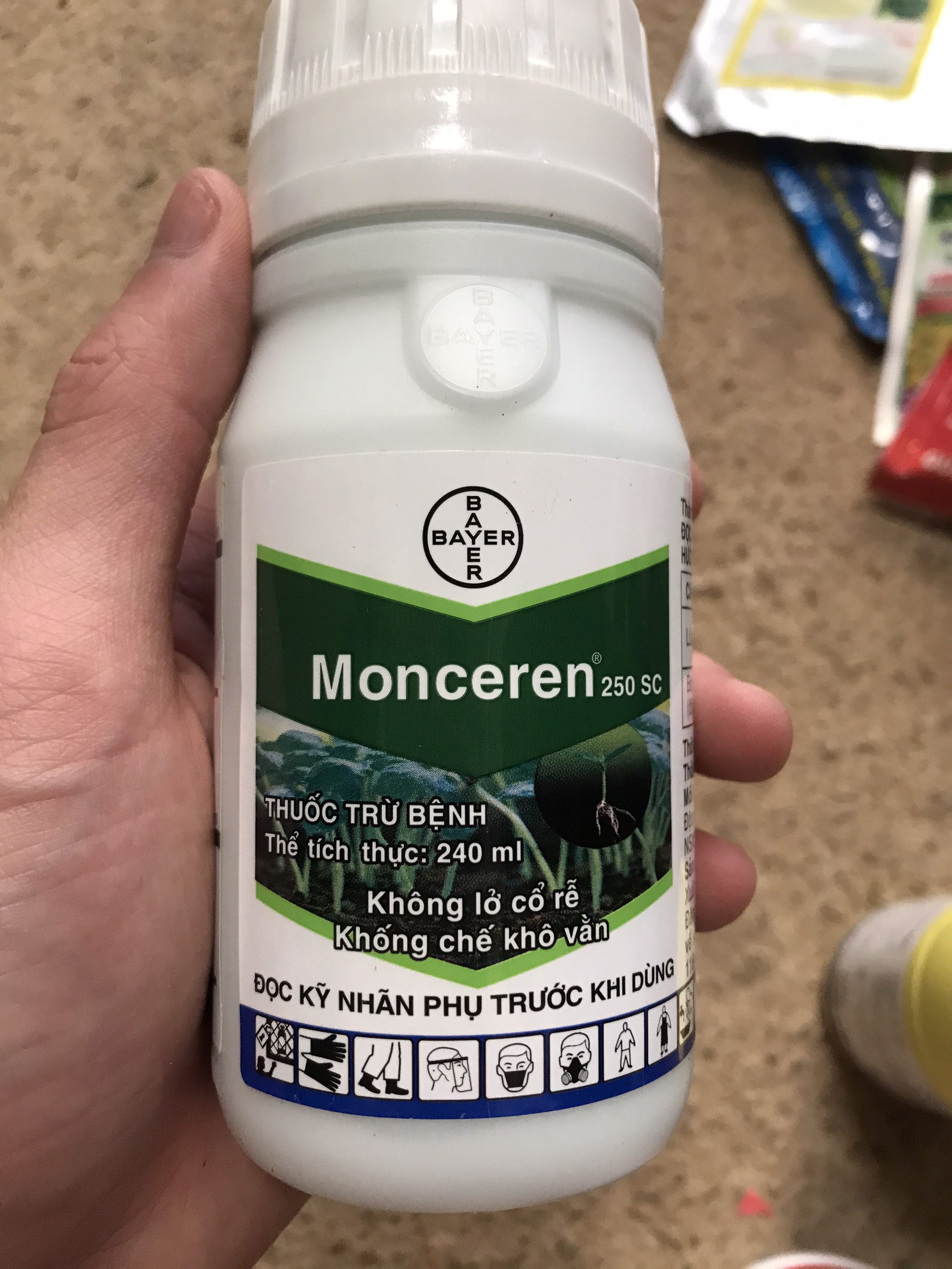 TRỪ BỆNH CÂY TRỒNG MOCEREN 250SC 240ML