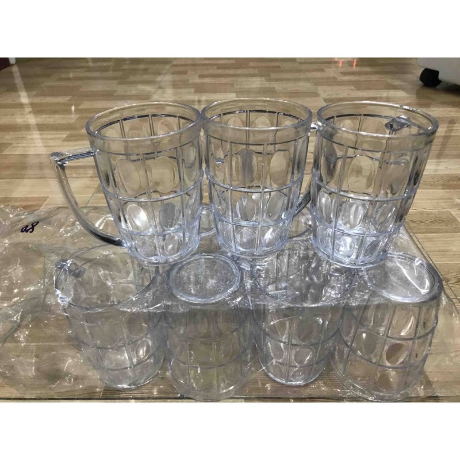 Ly mica 10 cái 55k loại giày