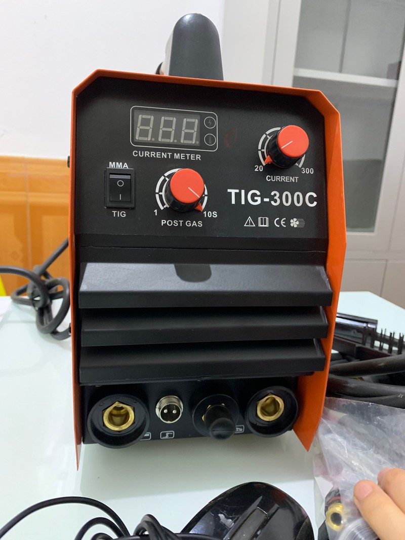 MÁY HÀN TIG-300C X-TRA 2 CHỨC NĂNG - FULL PHỤ KIỆN - BẢO HÀNH 12 THÁNG