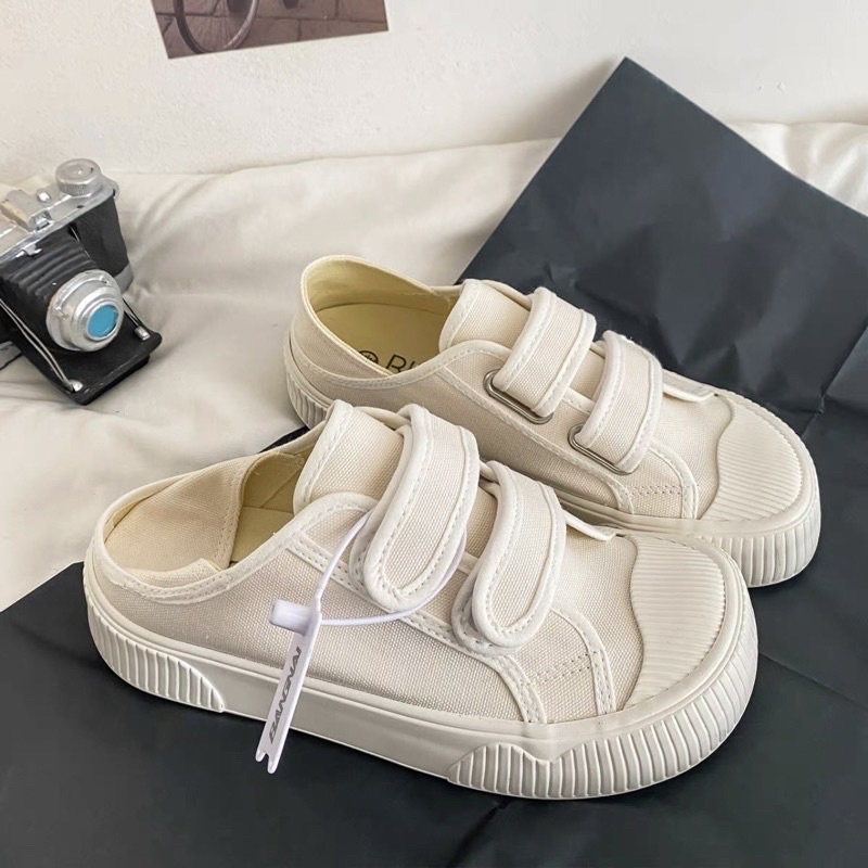 Giày sneaker quai dán mũi sò đi 2 kiểu