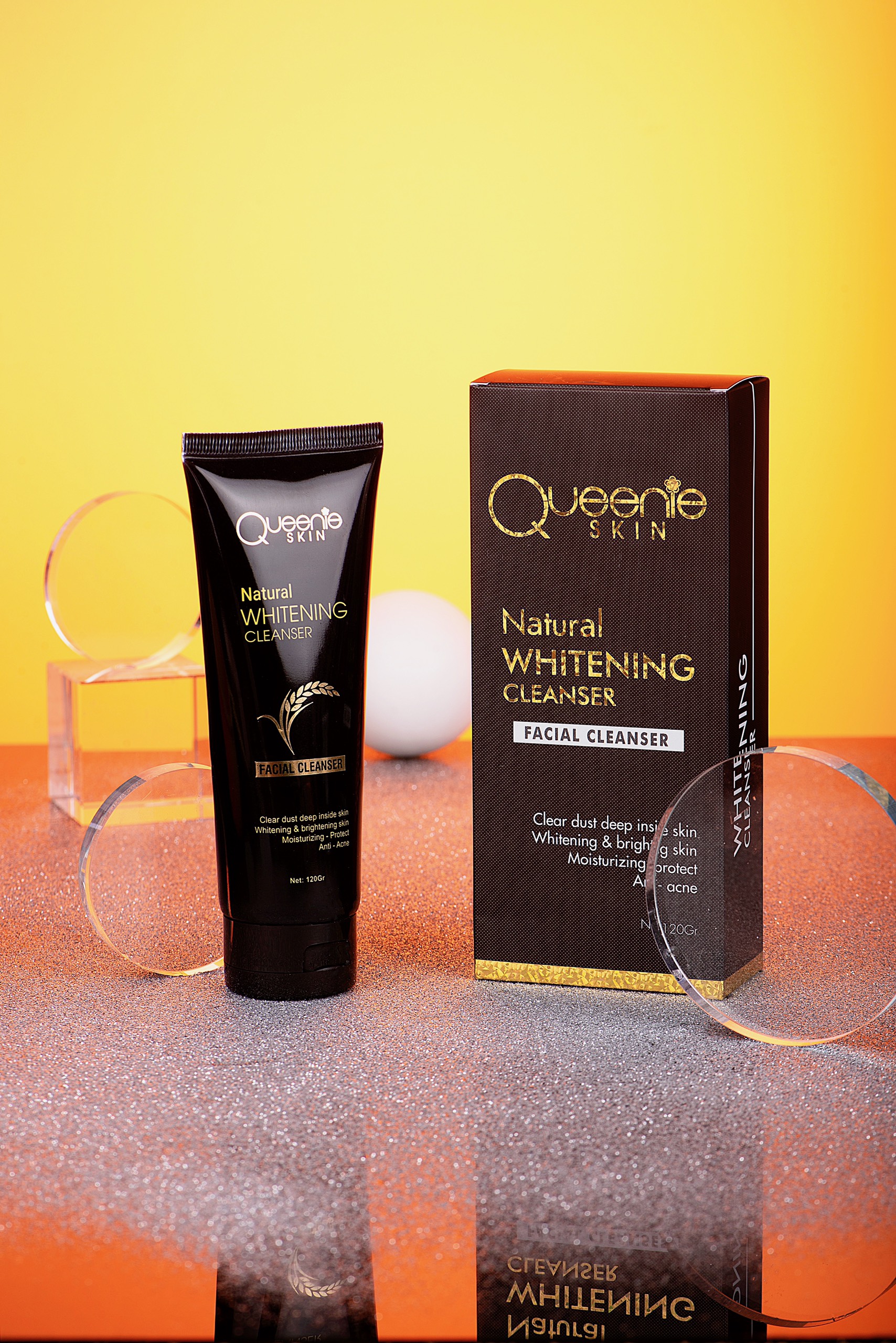 [HCM]SỮA RỬA MẶT CHIẾT XUẤT TỪ MẦM GẠO LÀM SẠCH SÂU QUEENIE SKIN NATURAL WHITENING CLEANSER 120GR