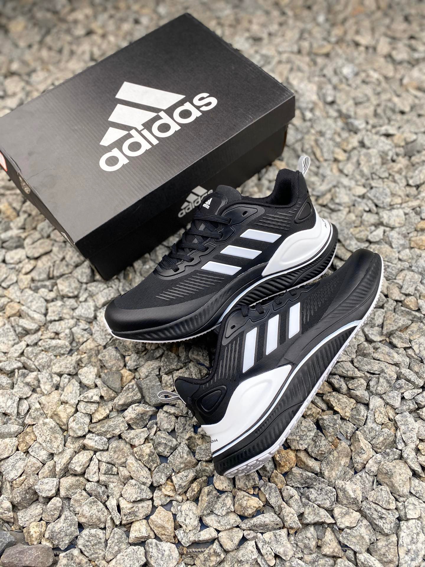 Giày running nam nữ adidas alphamagma