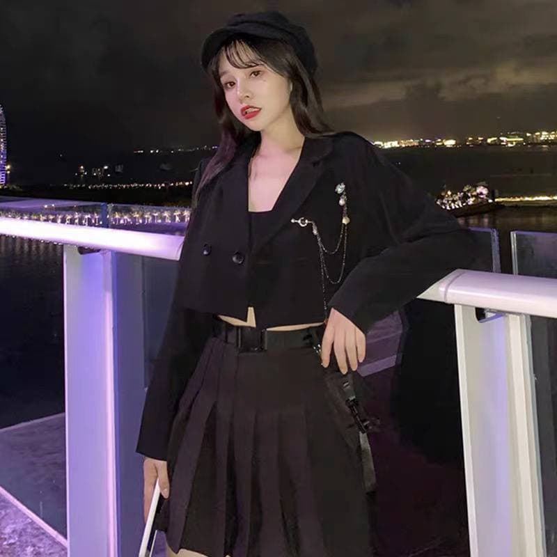 Áo khoác vest lửng tag dây xích