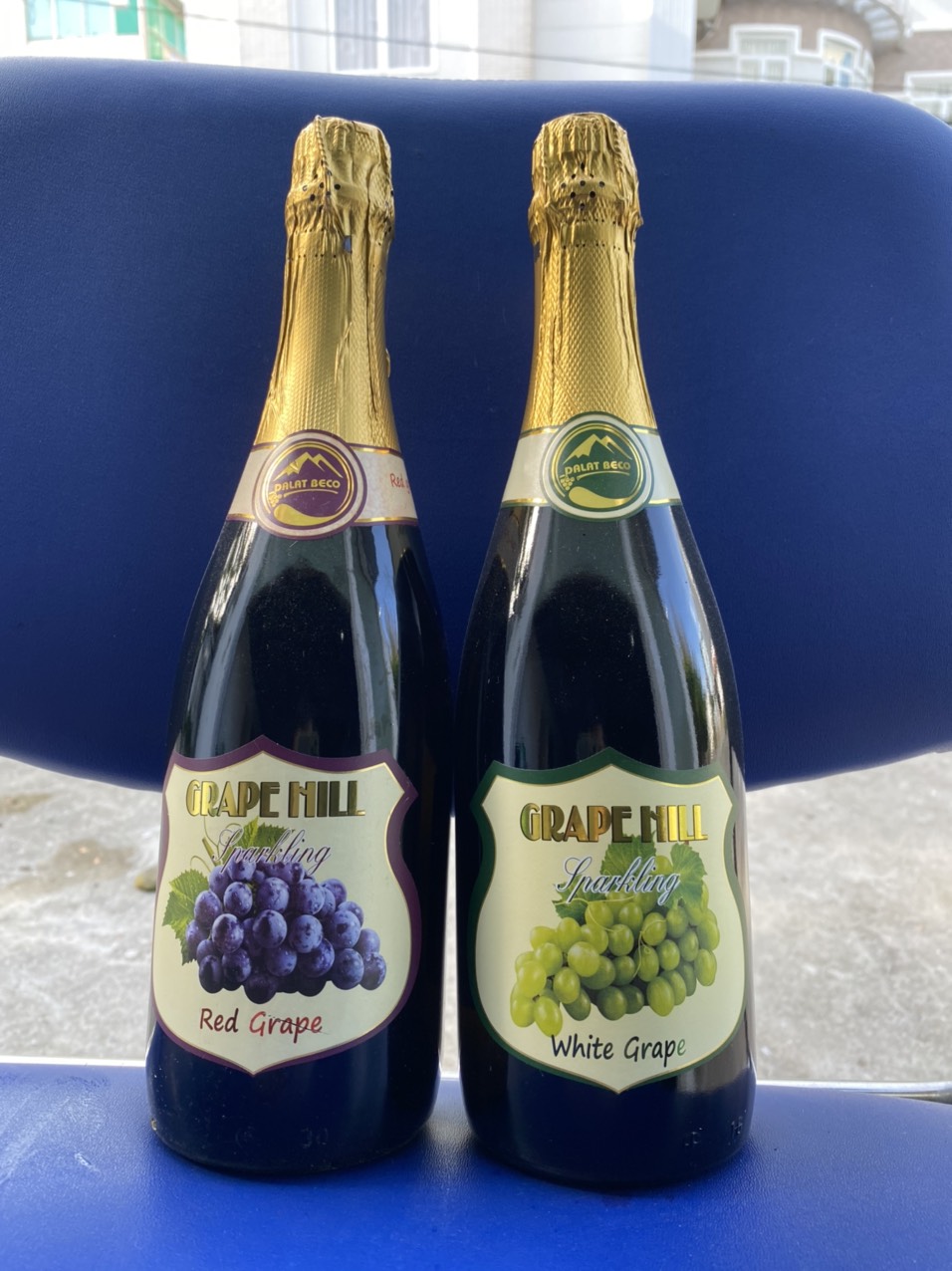 NƯỚC ÉP CÓ GAS GRAPE HILL CHAI 750ML-TÁO-CHANH DÂY-NHO ĐỎ-NHO TRẮNG