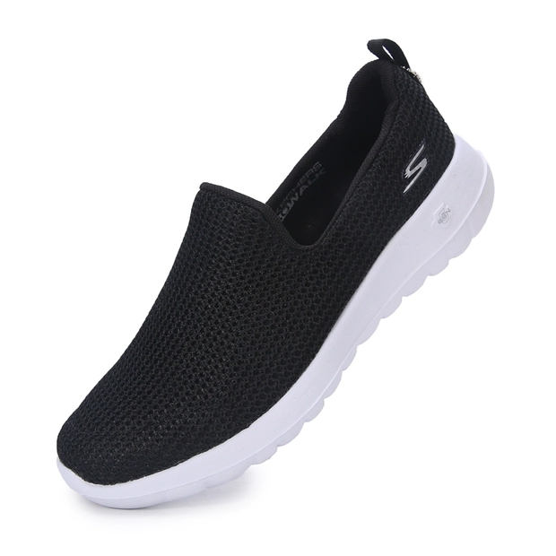 Giày chạy bộ Skechers Gowalk Joy cho nữ màu đen