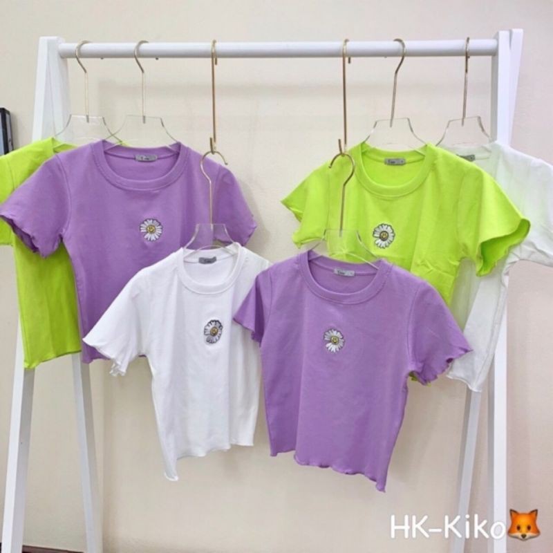 Áo croptop cuốn biên thiêu hoa cúc, chất lượng đảm bảo an toàn đến sức khỏe người sử dụng, cam kết hàng đúng mô tả
