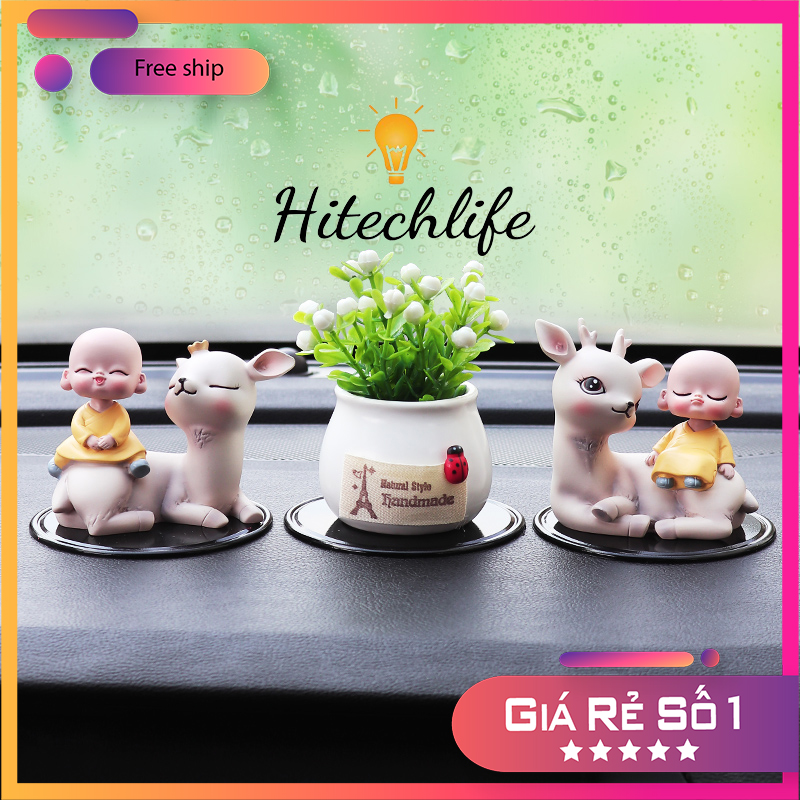 Phụ kiện đồ chơi ô tô hitechlife trang trí taplo chú tiểu và hươu cực xinh - phụ kiện đồ chơi oto, xe hơi, bàn làm việc chú tiểu và hươu - phụ kiện đồ chơi oto - phụ kiện xe hơi trang trí taplo - đồ chơi xe ô tô hot 2021