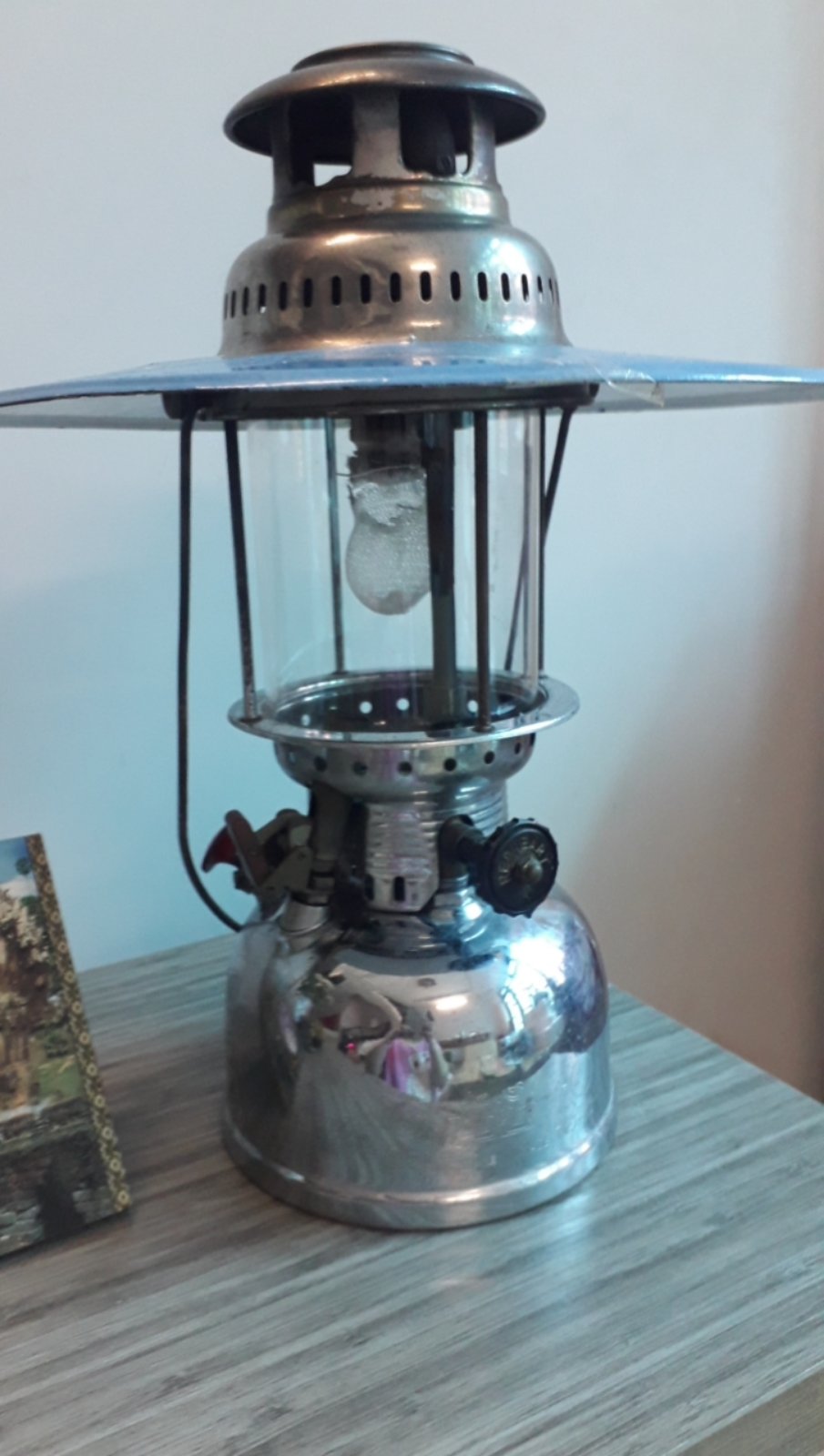 Đèn măng xông cổ