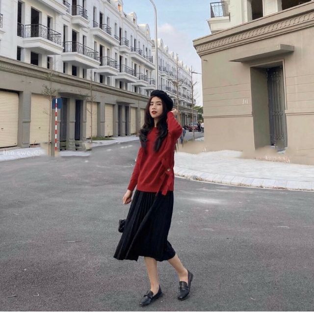 Chân váy quốc dân mix gì cũng đẹp