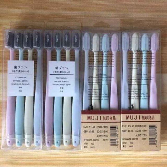 Set 4 bàn chải Muji lúa mạch than tre
