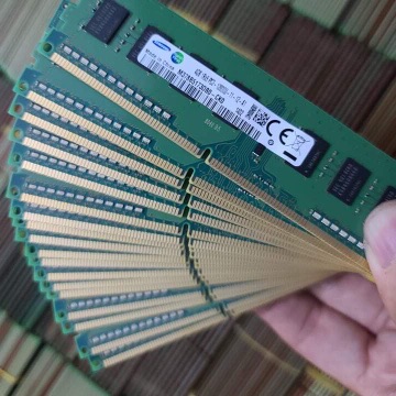 RAM DDR3 4GB Bus 1333/1600 MÁY BÀN