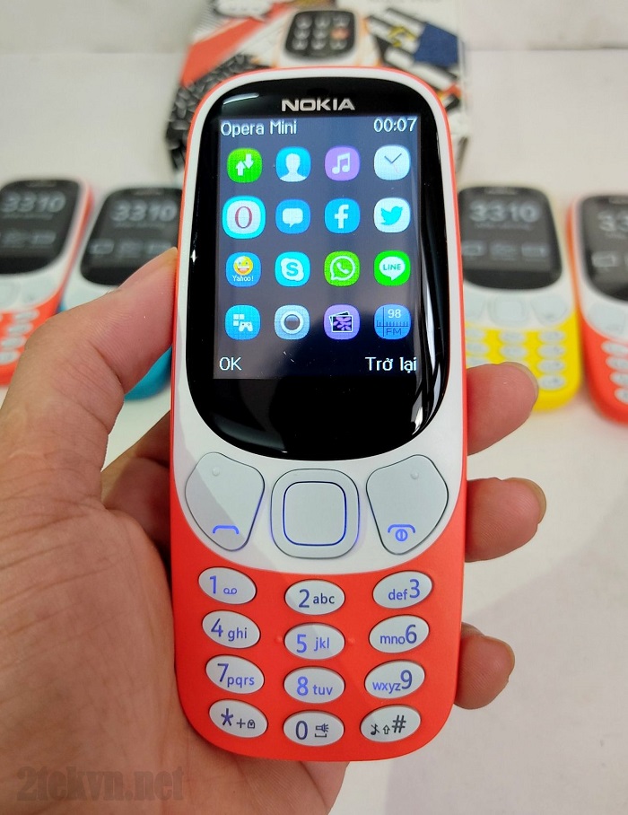 Điện thoại độc 3310 giá rẻ có 2 sim pin khủng