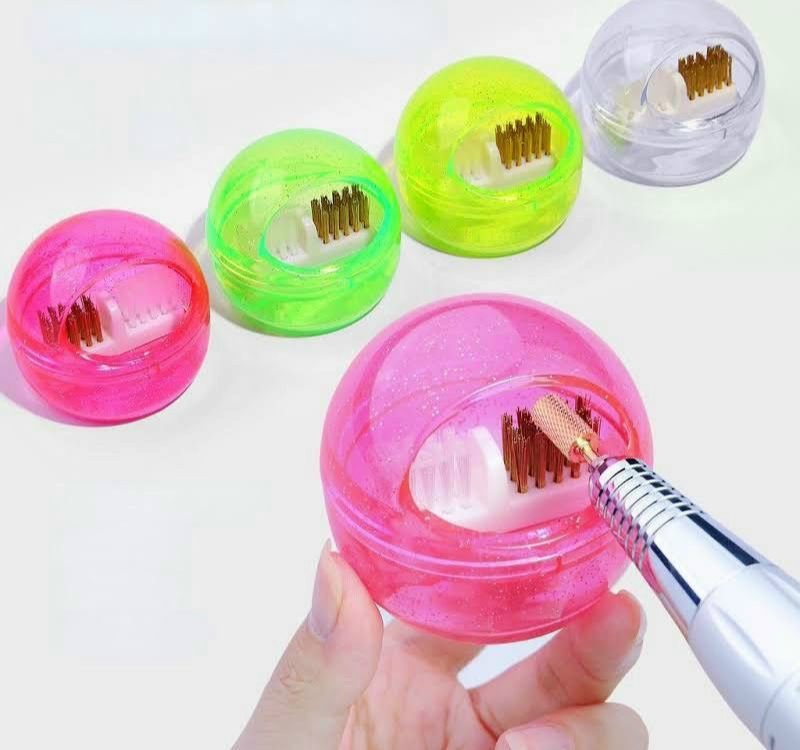 Hộp dụng cụ vệ sinh đầu mài móng tay chân