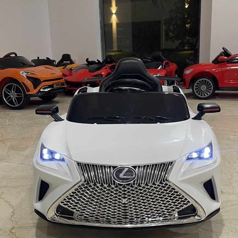 Ô tô điện LEXUS MG9688 2 động cơ tự lái và điều khiển từ xa cho bé 1-7 tuổi tải trọng 50KG (Đỏ-Trắng)