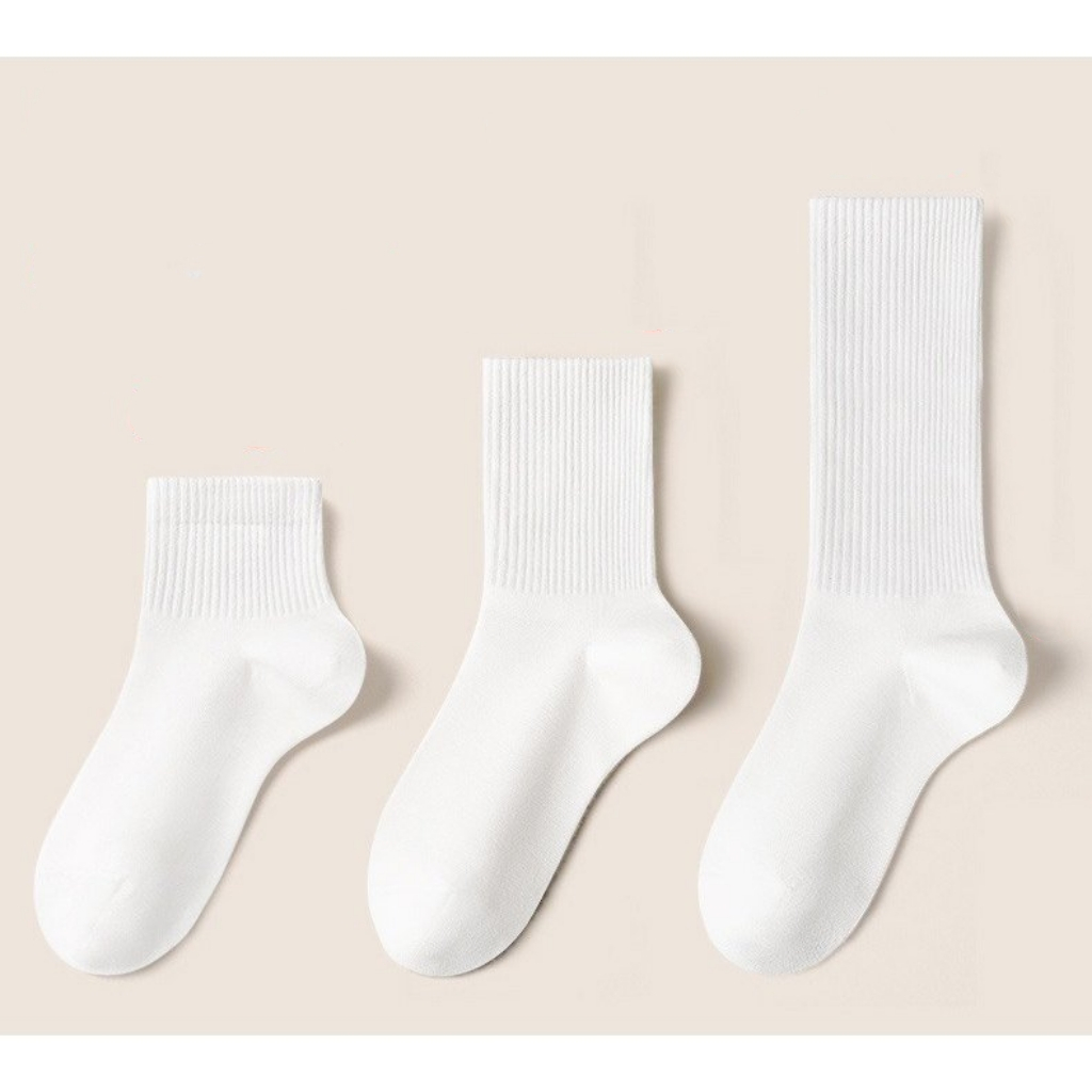 Tất nam nữ gân trơn trắng đen thời trang cao cấp 95% cotton tự nhiên. Tất nam nữ unisex cổ ngắn, tru