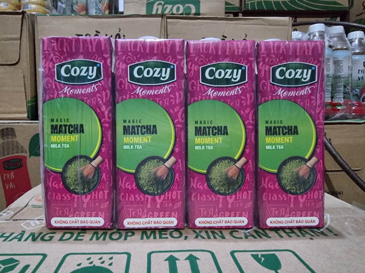 Lốc Cozy trà sữa matcha 4 Hộp*225ml