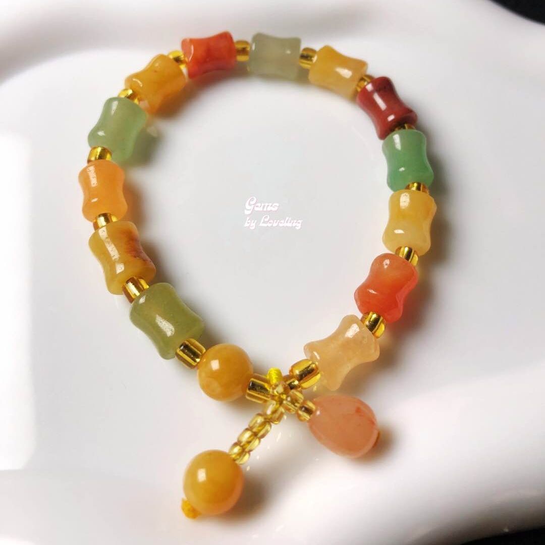 Chuỗi Hạt Ngọc Phỉ Thúy Lụa Vàng Tự Nhiên Mix Charm Sắc Vàng Hoàng Kim Phú Quý