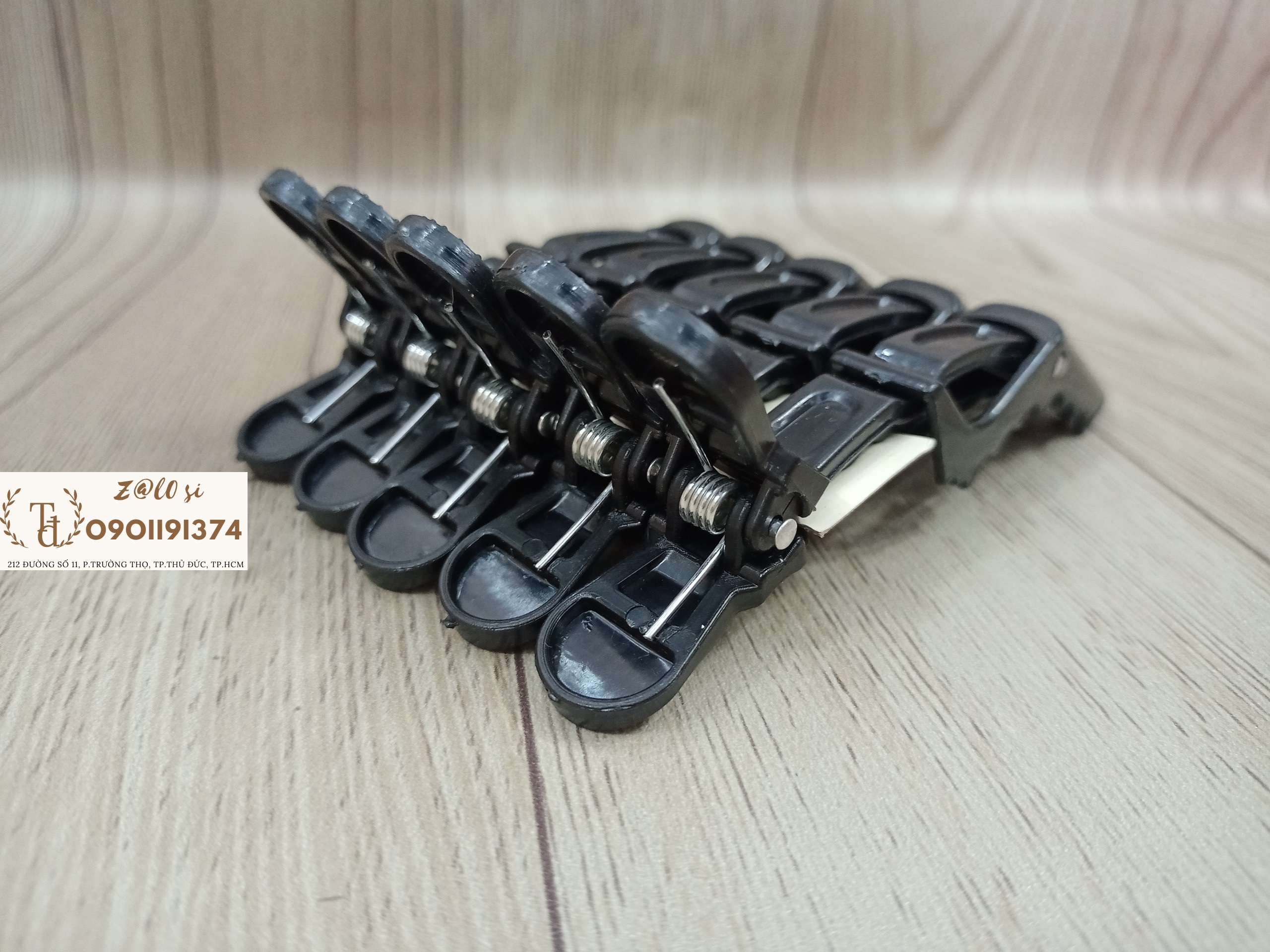Kẹp cá sấu vỉ 6 cây kẹp