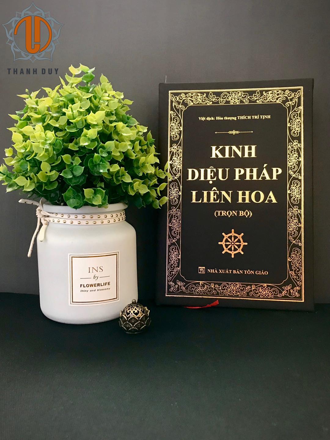 Sách - kinh diệu pháp liên hoa