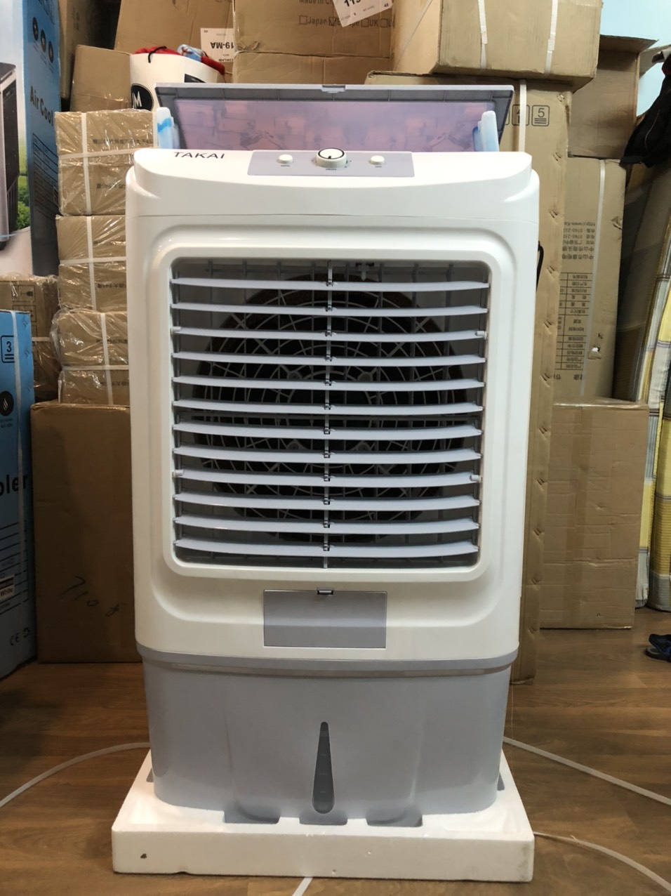 (Cam kết động cơ đồng bơm tự ngắt) - Quạt điều hòaTakai Nhật bản 60 lít nước- Quạt điều hòa công nghiệp tiết kiệm điện-Máy làm mát không khí tiết kiệm điện- Bảo hành 1 năm