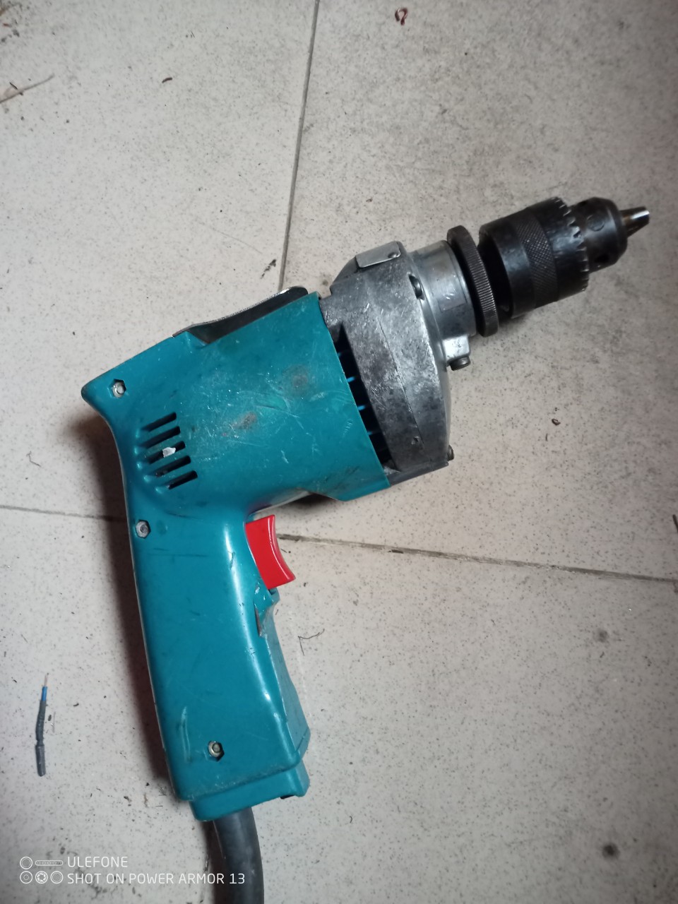 Máy khoan 2 chiều 2 chức năng Makita thân nhựa hàng nhật bãi